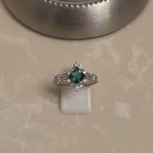 925 Silver CZ and Emerald Ring Size 8